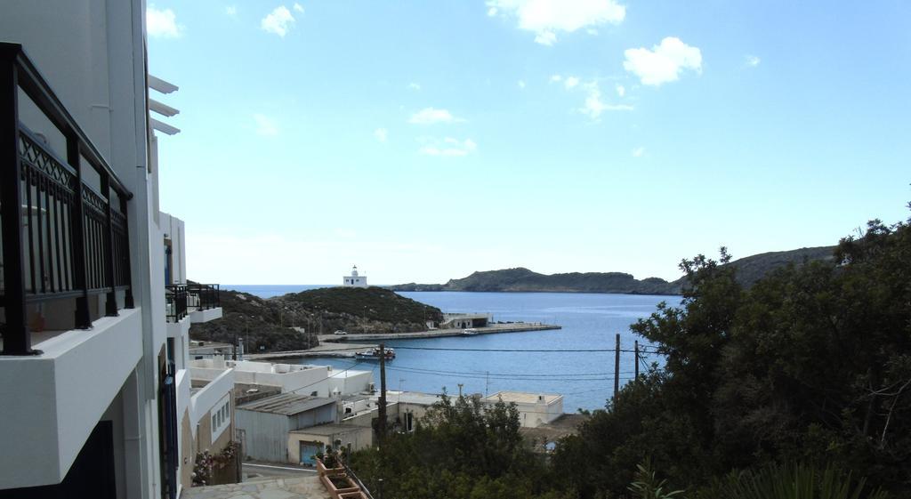 Mely Hotel Kapsálion 外观 照片